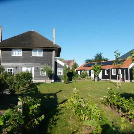 Bed & Breakfast Donna Pijnacker Екстериор снимка